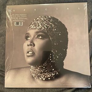 LIZZO 'SPECIAL' VINYL LP RECORD ALBUM LIMITED SILVER COLORED /7000 NEW/SEALED